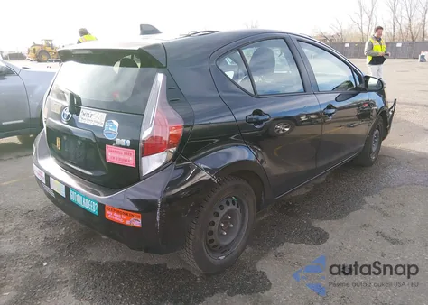 2016 Toyota Prius C Two z USA, uszkodzony, nr VIN JTDKDTB35G1129622